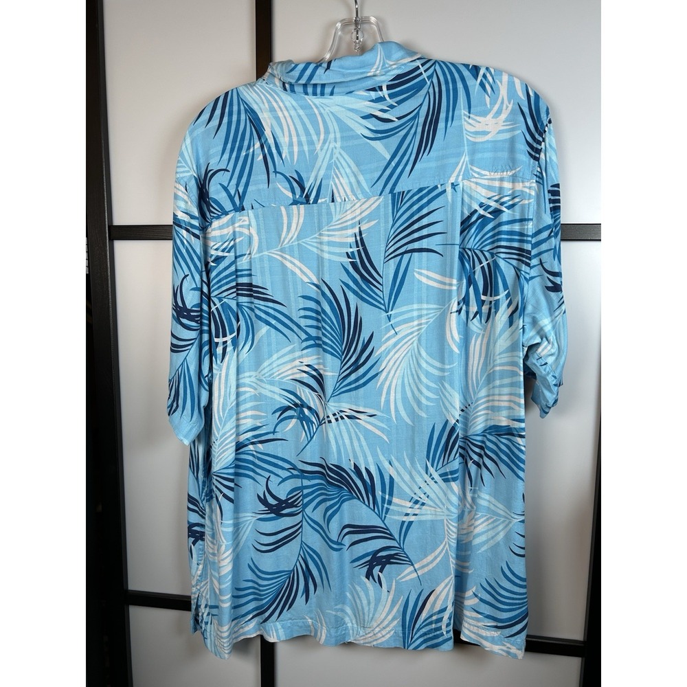 Claiborne Men's Blue Hawaiian Button Down Short Sleeve Shirt Hawaiian Rayon - Picture 2 of 7